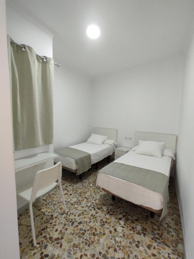 לבריחה Hostal Mellizo מראה חיצוני תמונה